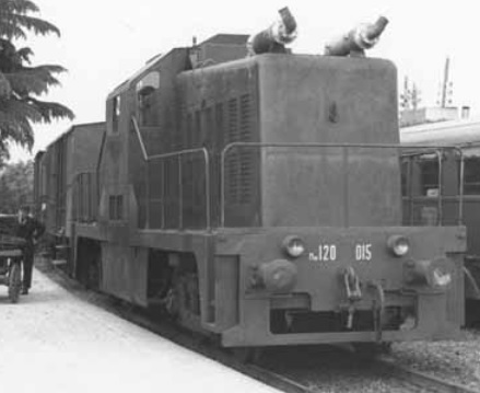 Diesel locomotive Ne 120<br /><a href='images/pictures/ACME/acme60258.jpg' target='_blank'>Full size image</a>